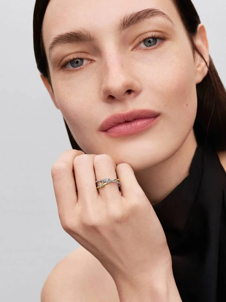 Pandora Anello Intrecciato Stelle Luminose Bicolore