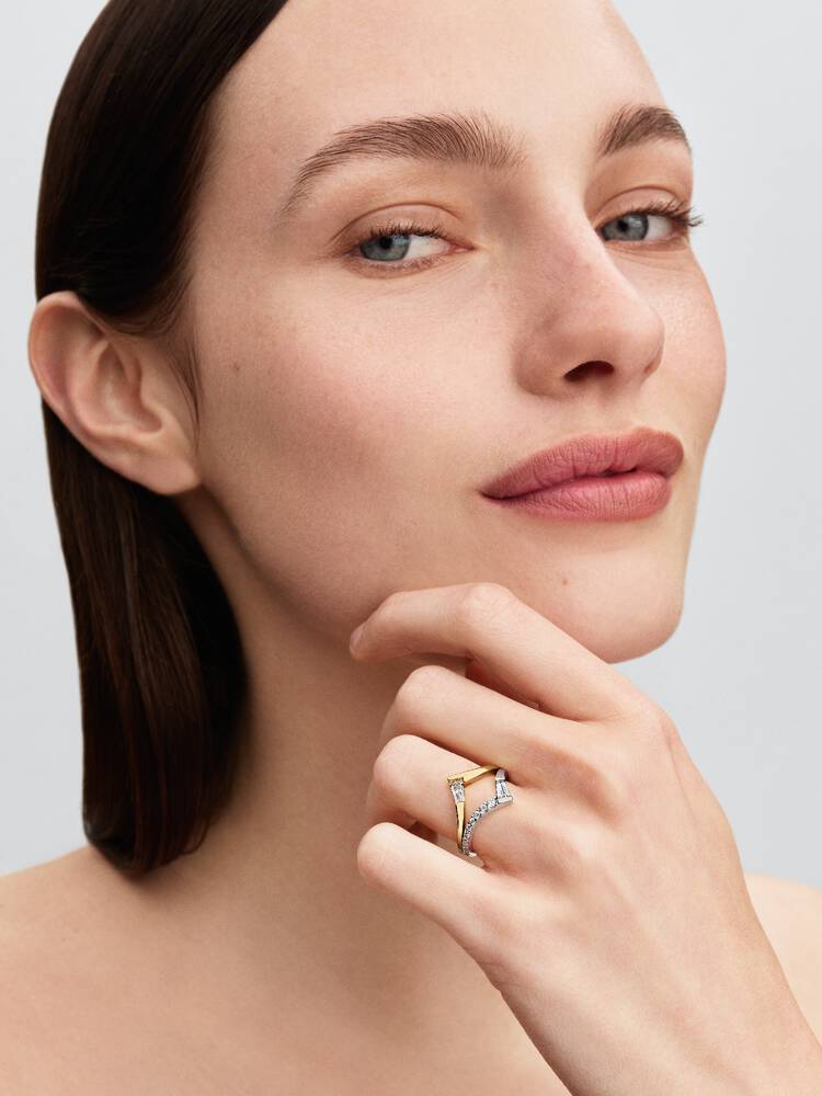 Pandora Anello Desiderio con Pietra Taglio Baguette