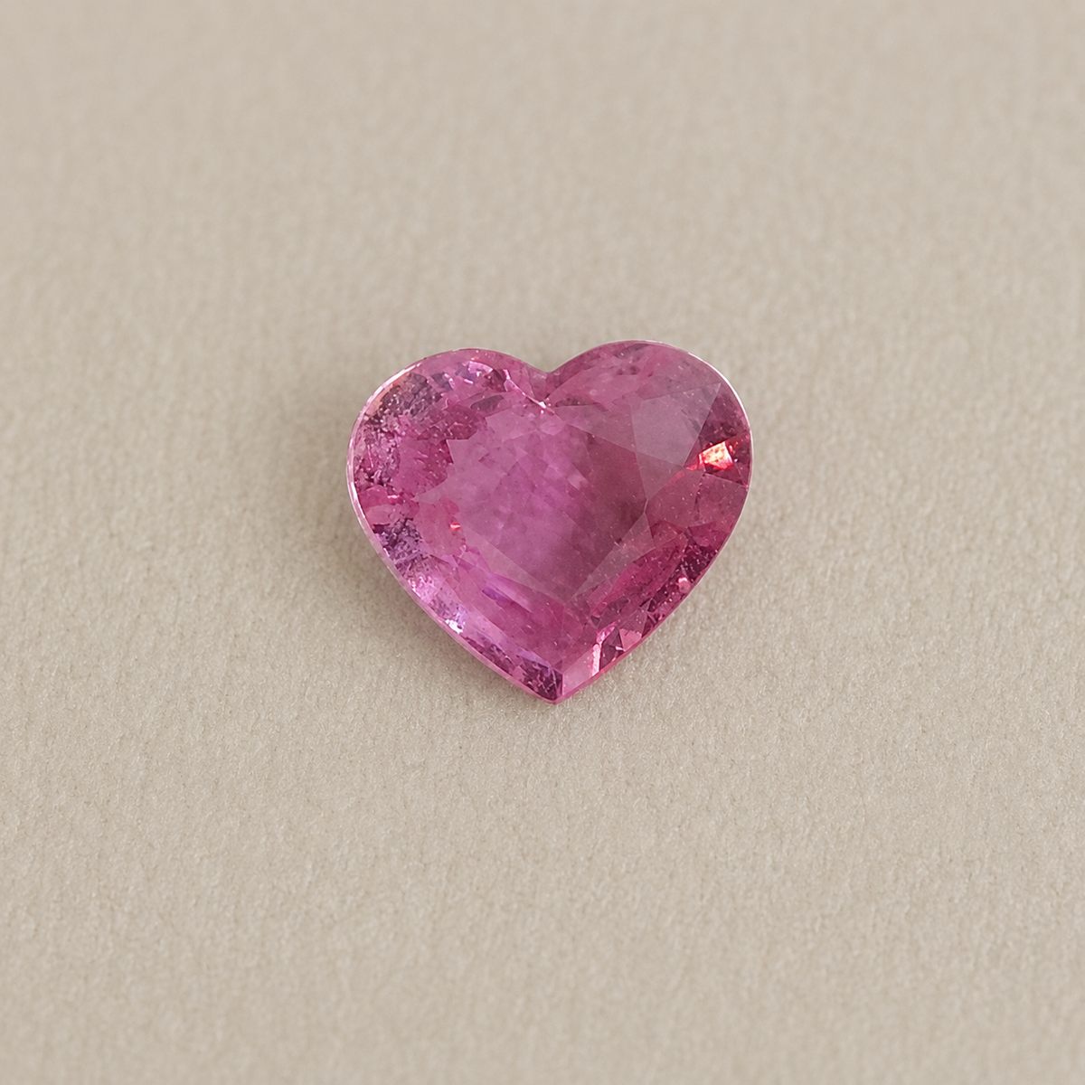 Zaffiro Rosa - Zaffiro rosa naturale - Madagascar - 1.02 ct