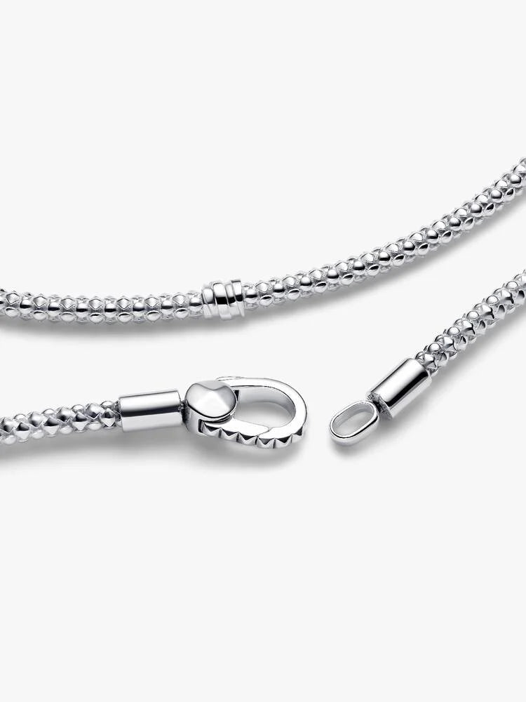 Pandora Bracciale Maglia Geometrica con Chiusura a Moschettone