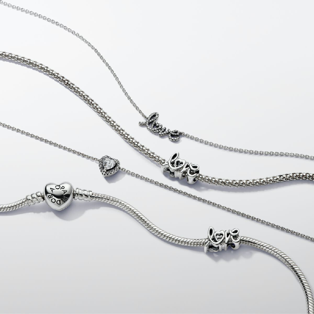 Pandora Collana "Love"