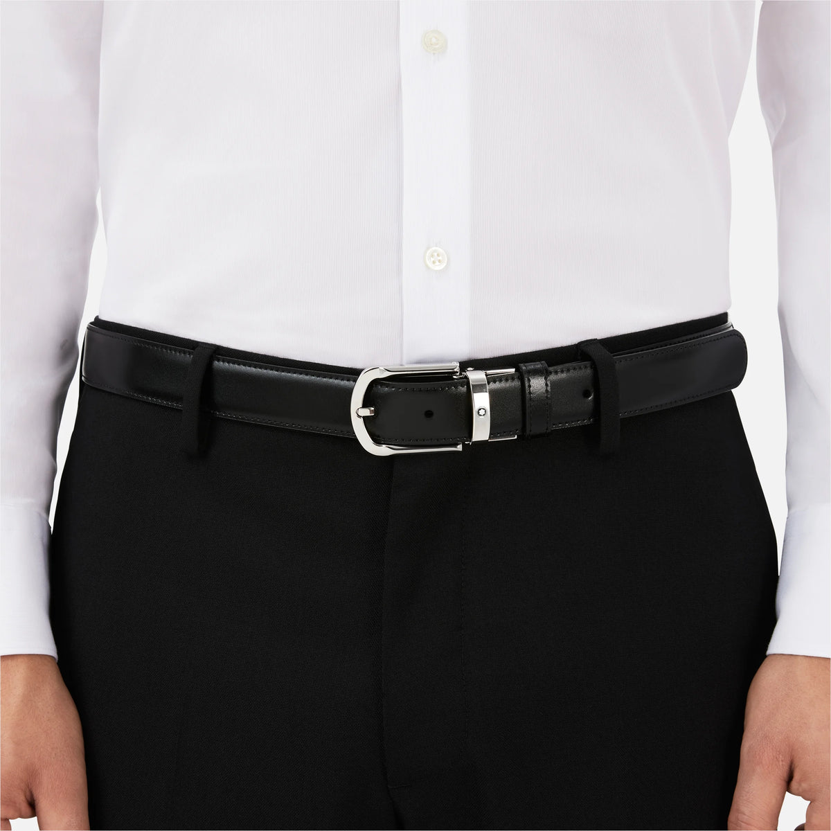 Montblanc - Cintura reversibile in pelle nera/marrone 30 mm con fibbia a ferro di cavallo