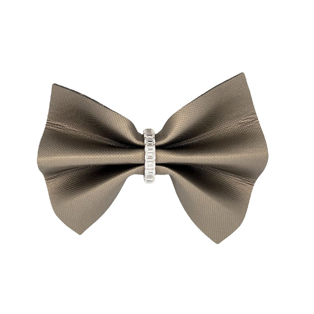 Esposizione anello Crivelli veretta in oro bianco e diamanti baguette