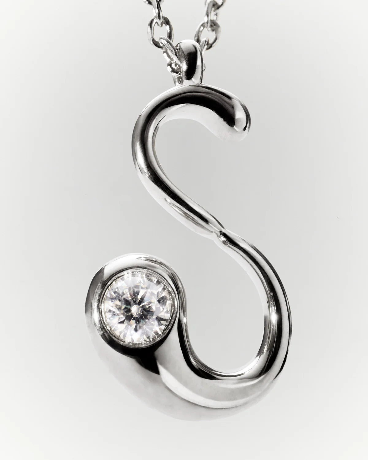 PDPAOLA - Collana con ciondolo in argento con l’iniziale S