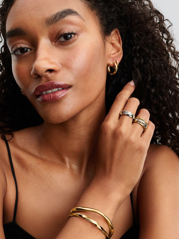 Pandora  Orecchini Cerchi Linea Avvolgente