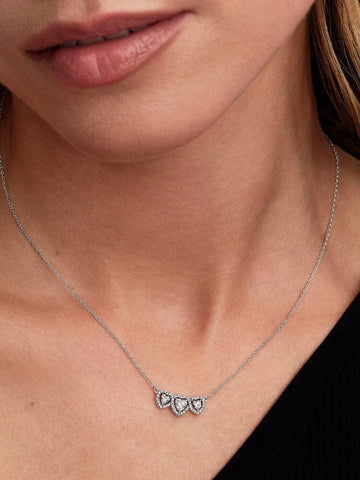 Pandora Collana Tre Cuori