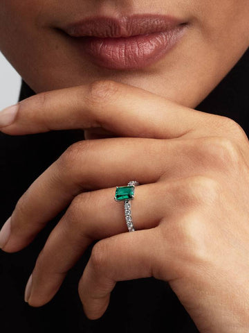 Pandora Anello Taglio Baguette Verde