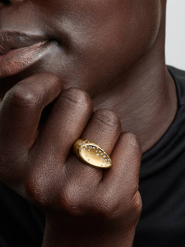 Pandora Anello Sigillo Grande con Pietre Luminose