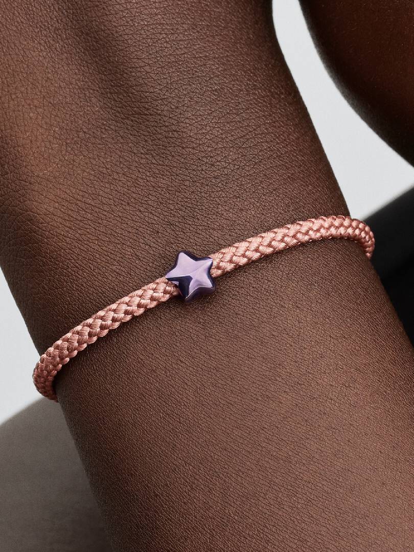 Mini Charm Stella effetto metallico viola