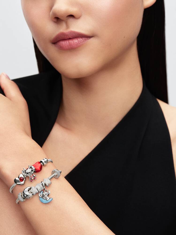 Pandora Disney, Lilo & Stitch, Stitch sulla luna che si illumina al buio