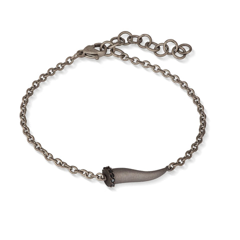 MANO-J - BRACCIALE CHARMS CON CORNETTO IN TITANIO, 5 BLACK E CATENA