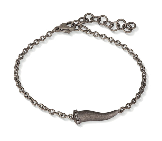 MANO-J - BRACCIALE CHARMS CON CORNETTO IN TITANIO, 5 WHITE E CATENA