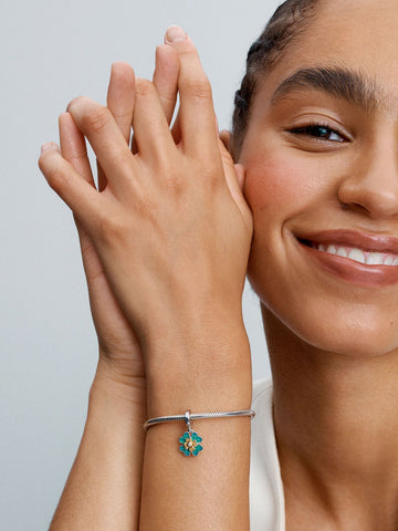 Pandora Charm Pendente Quadrifoglio Girevole - con diamante creato in laboratorio
