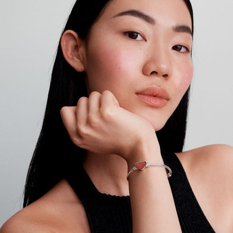 Pandora Stranger Things, Bracciale con Logo