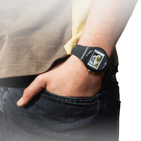 Swatch - Mickey blanc sur noir