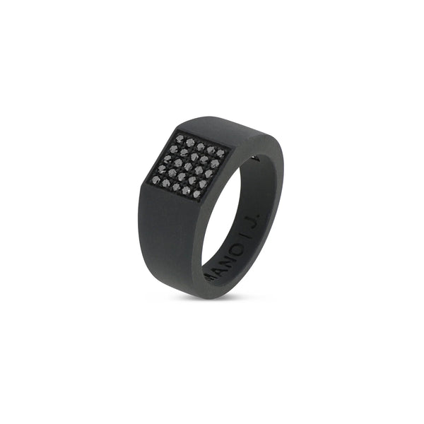 MANO-J - ANELLO UOMO IN TITANIO NERO CON PAVE' DI 25 DIAMANTI BLACK