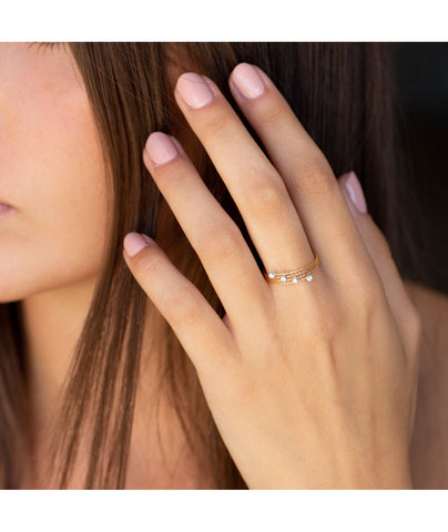 Magic Wire - Anello Cassiopea in oro giallo e diamanti