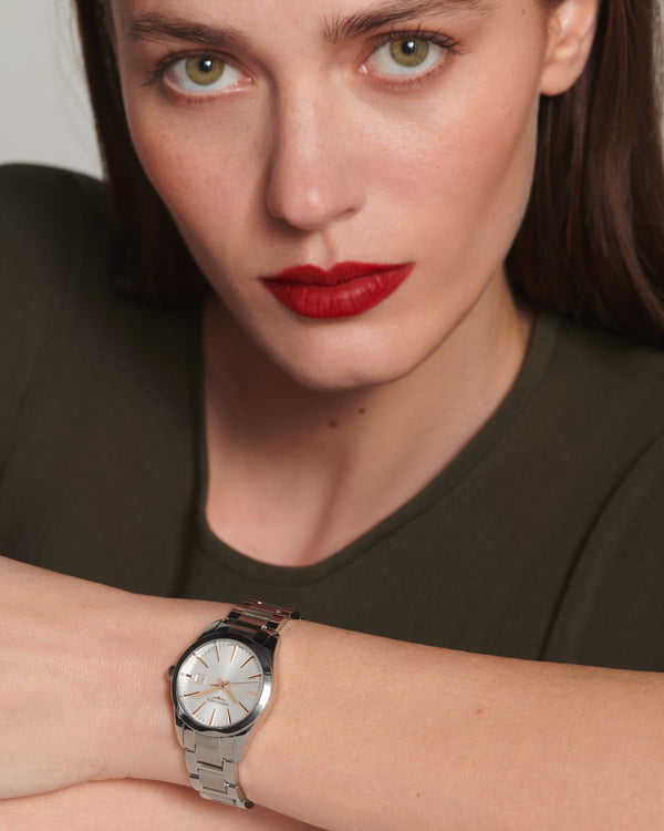 Longines Conquest Classic L2.286.4.72.6