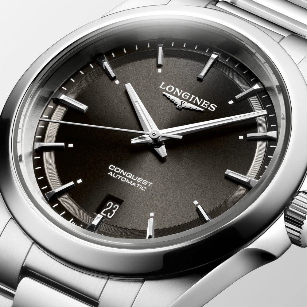 Longines Conquest 38 mm L3.720.4.52.6