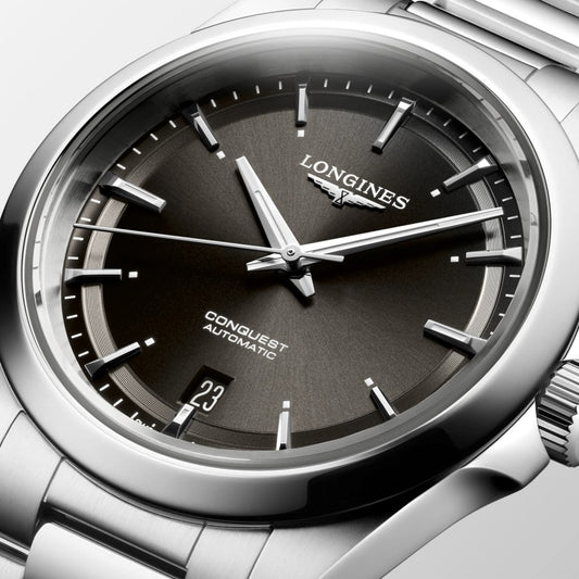 Longines Conquest 38 mm L3.720.4.52.6