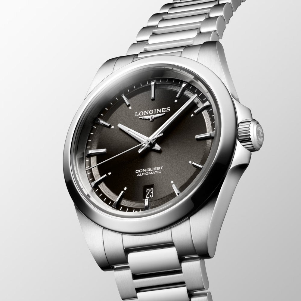 Longines Conquest 38 mm L3.720.4.52.6