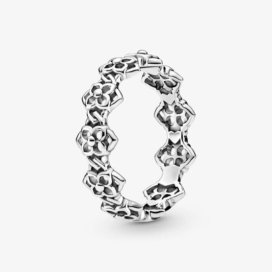 Pandora Anello a fascia Petali di rosa