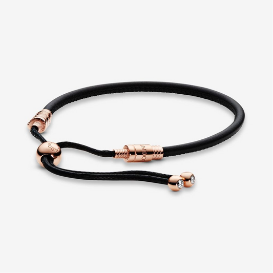 Pandora Bracciale Moments in pelle con chiusura regolabile