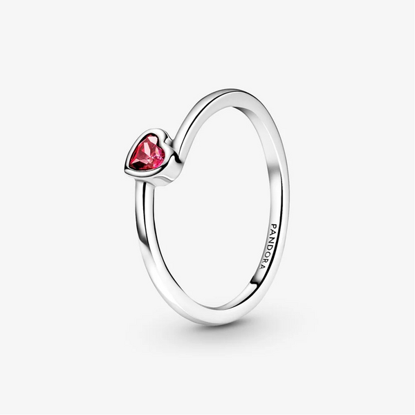 Pandora Anello con solitario a cuore obliquo rosso