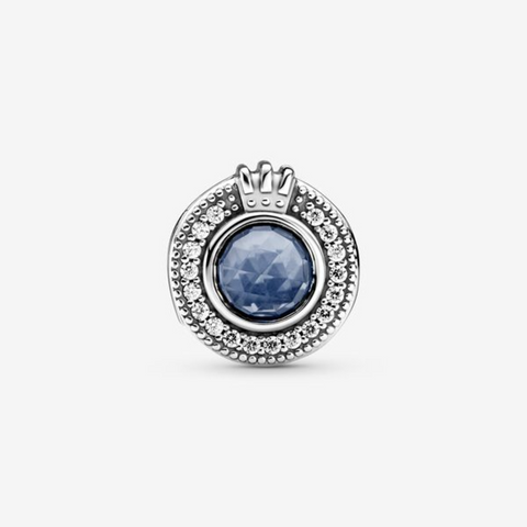 Pandora Charm blu con O coronata scintillante